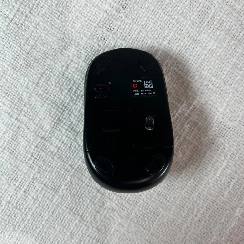 Logitech M325 Wireless Mouse‎ USB AA Battery Black